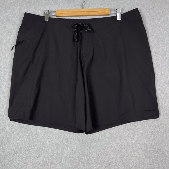 Patagonia Shorts Womens 18 Black Stretch Planing Boardshorts 8" Slim Fit - Picture 1 of 8